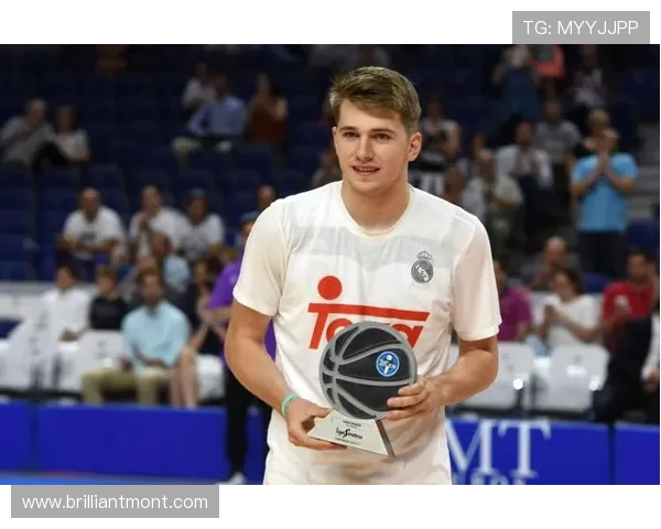 原创湖人新王当立！东契奇周最佳实至名归，MVP之路已开启